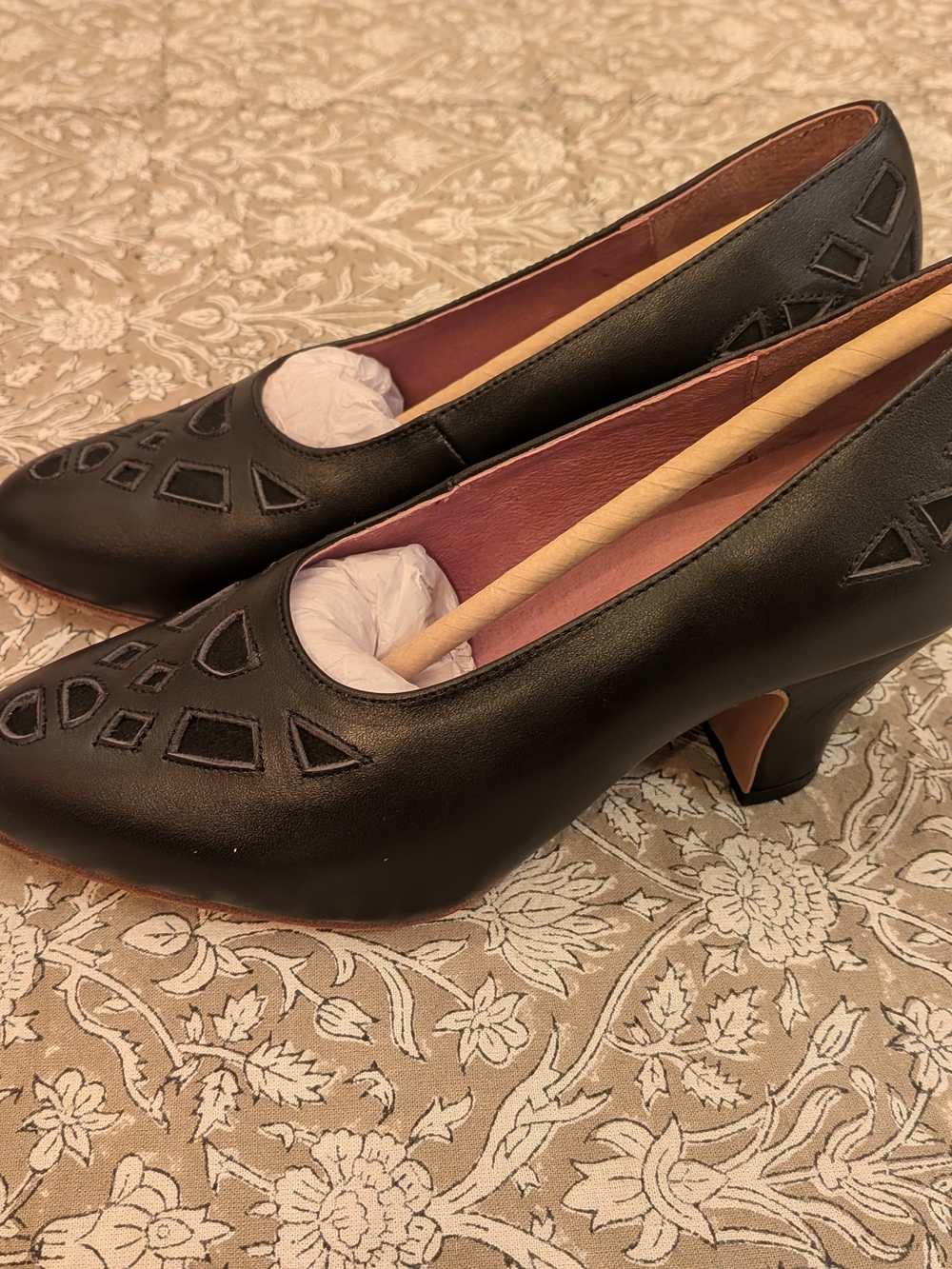 Vintage Pumps (Brand New Never Worn)
